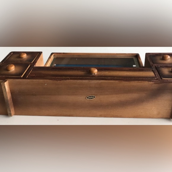 Tiny Vanity Jewelry Box With 
Lenticular 3D Horse Post Card Frame Made Japan - Picture 11 of 11